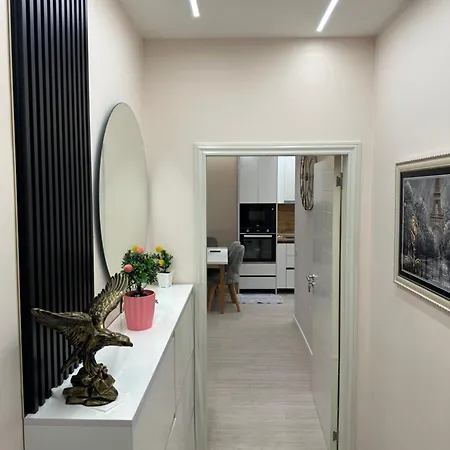 Daily 3 Apartment Tirana